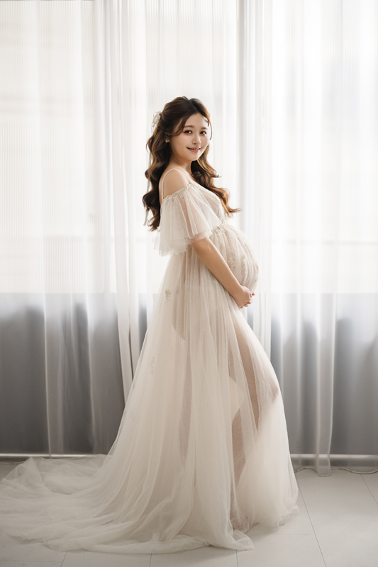 SJwedding鯊魚婚紗婚攝團隊水牛在好拍市集拍攝的孕婦寫真” width=