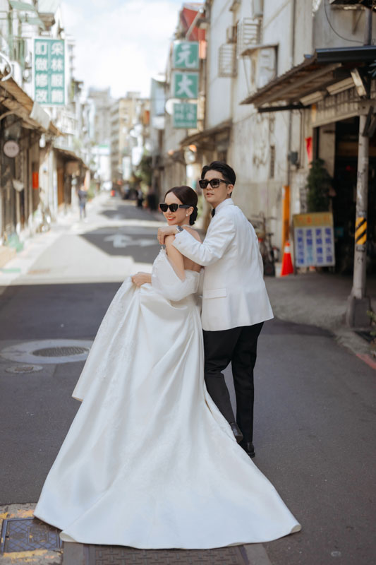 SJwedding鯊魚婚紗婚攝團隊雨翰在台北拍攝的自助婚紗” width=