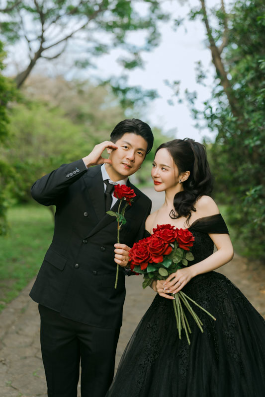 SJwedding鯊魚婚紗婚攝團隊雨翰在台北拍攝的自助婚紗” width=